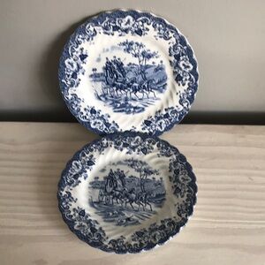 2 VTG Blue & White Johnson Bros Ironstone Coaching Scenes‎ 6-1/4” Plates